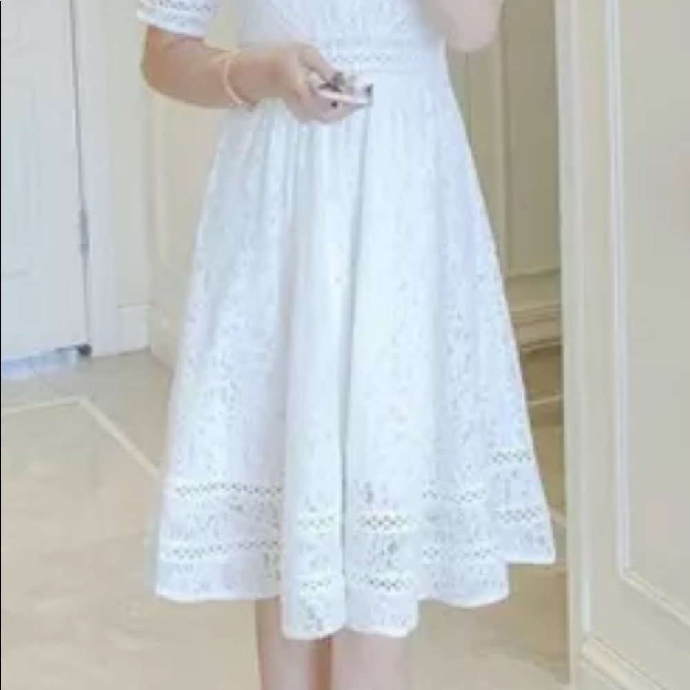 Lace dress size small or size 6 - Picture 7 of 14